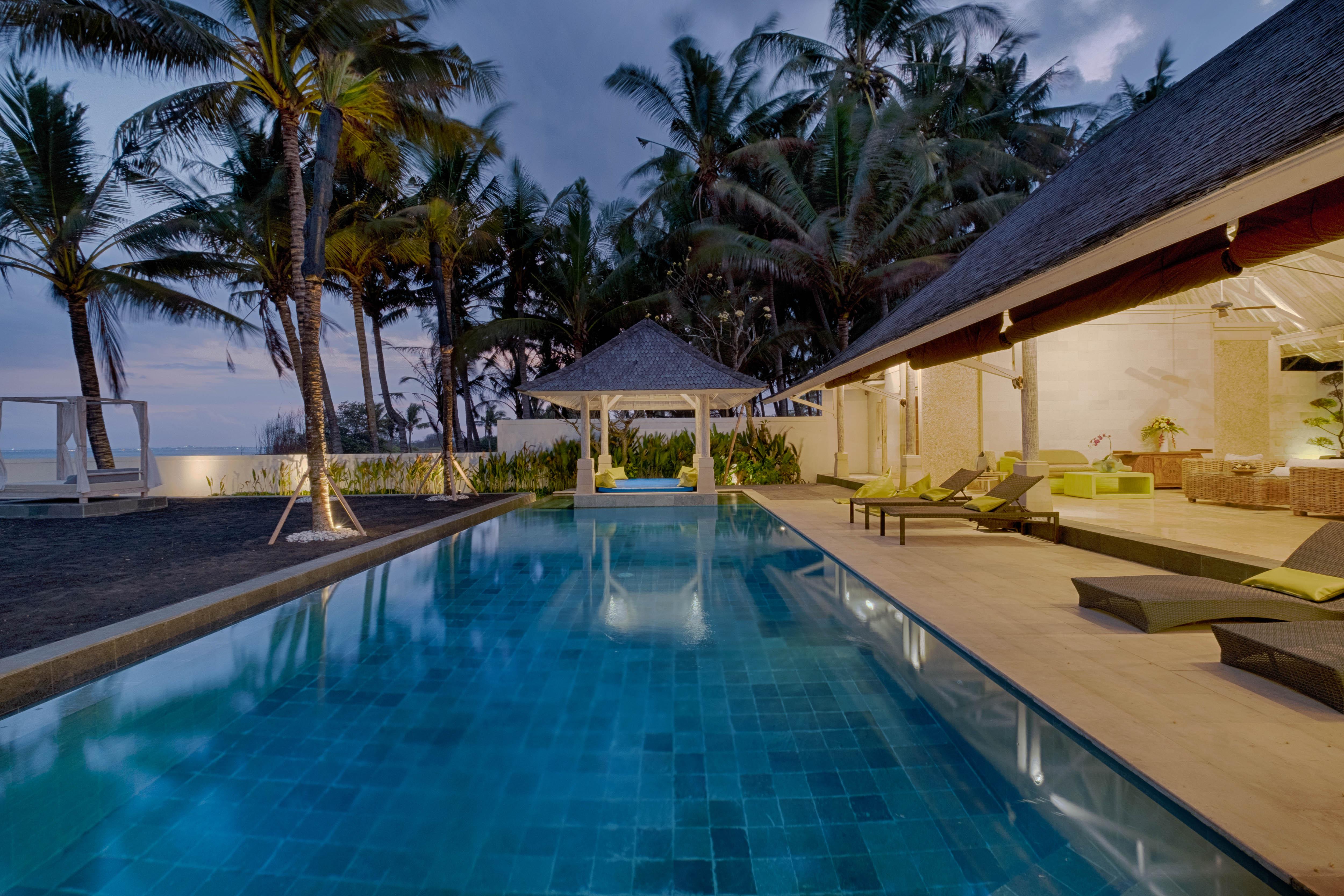 Kutus Kutus Saba Beach Villa Sukawati Exterior foto