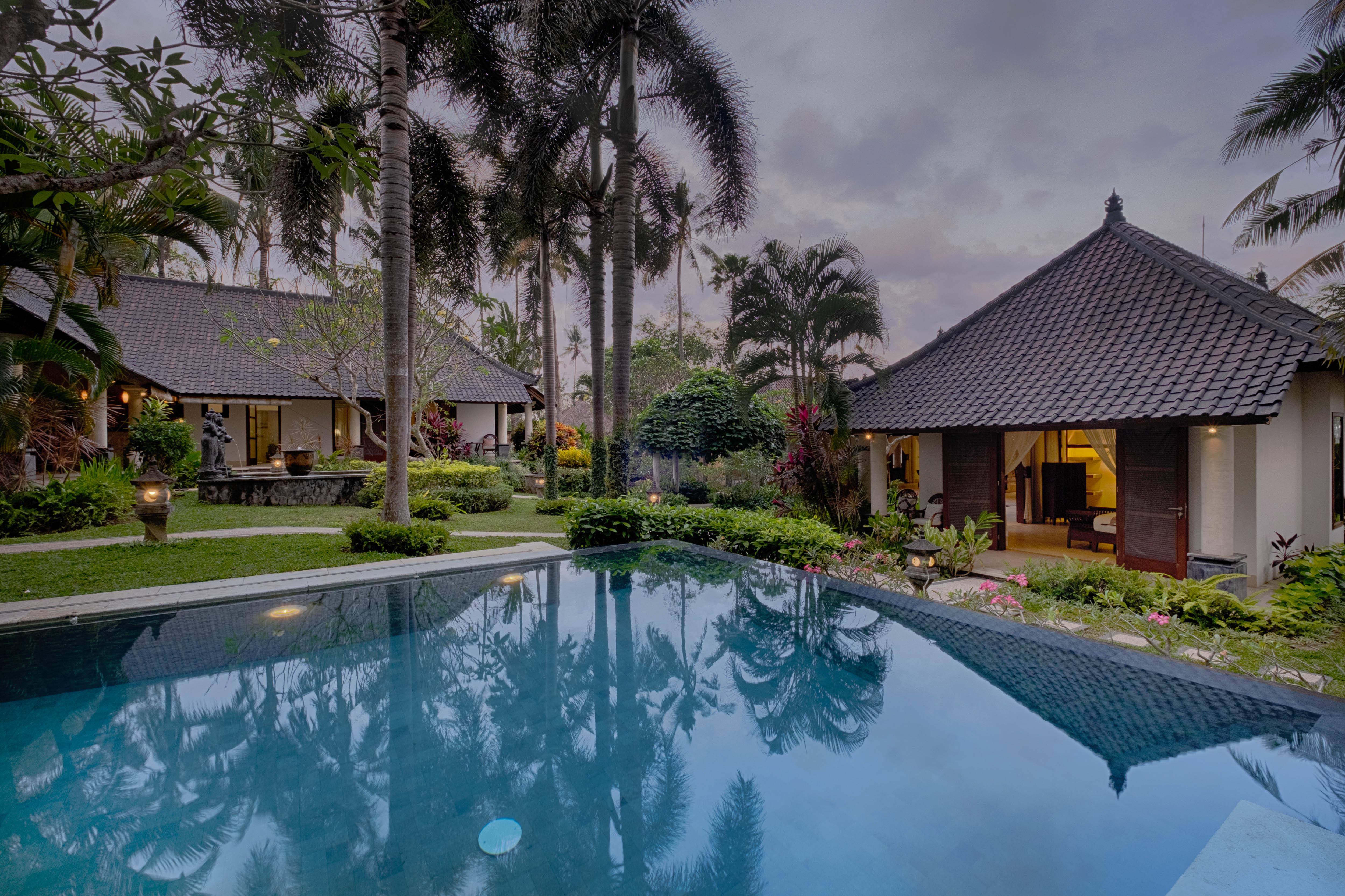 Kutus Kutus Saba Beach Villa Sukawati Exterior foto
