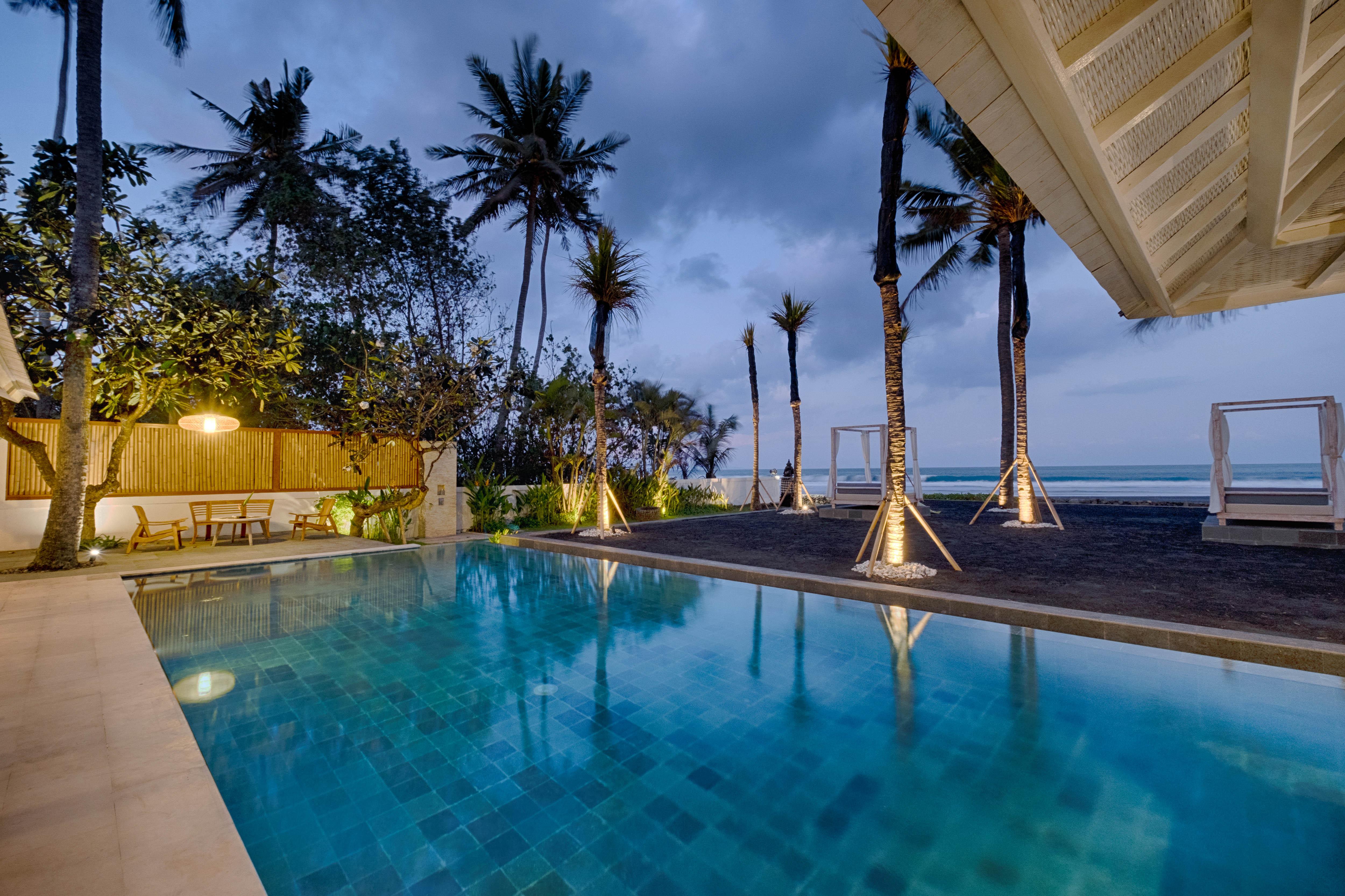 Kutus Kutus Saba Beach Villa Sukawati Exterior foto